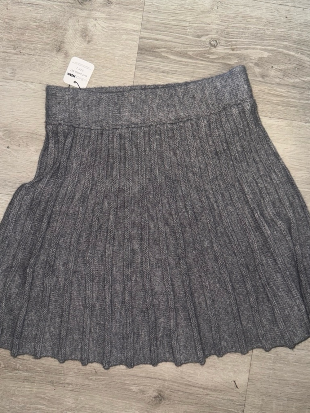 Fashion Nova Gray Ribbed Knit Skater Skirt